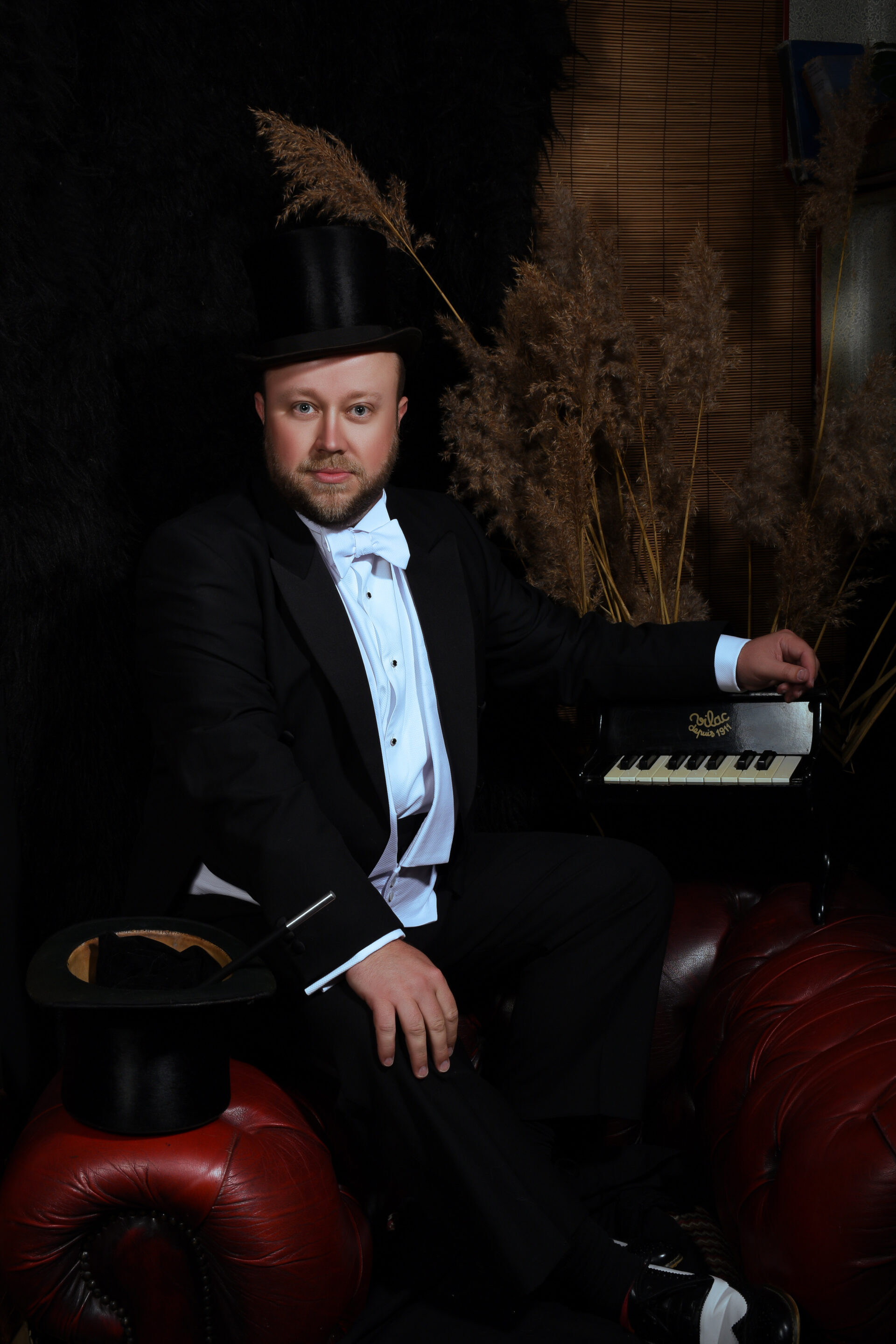 Neil Kelso comedy magician